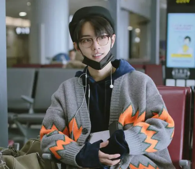 娱乐圈没整过容的明星_华晨宇整容_刘恺威整容后遗症