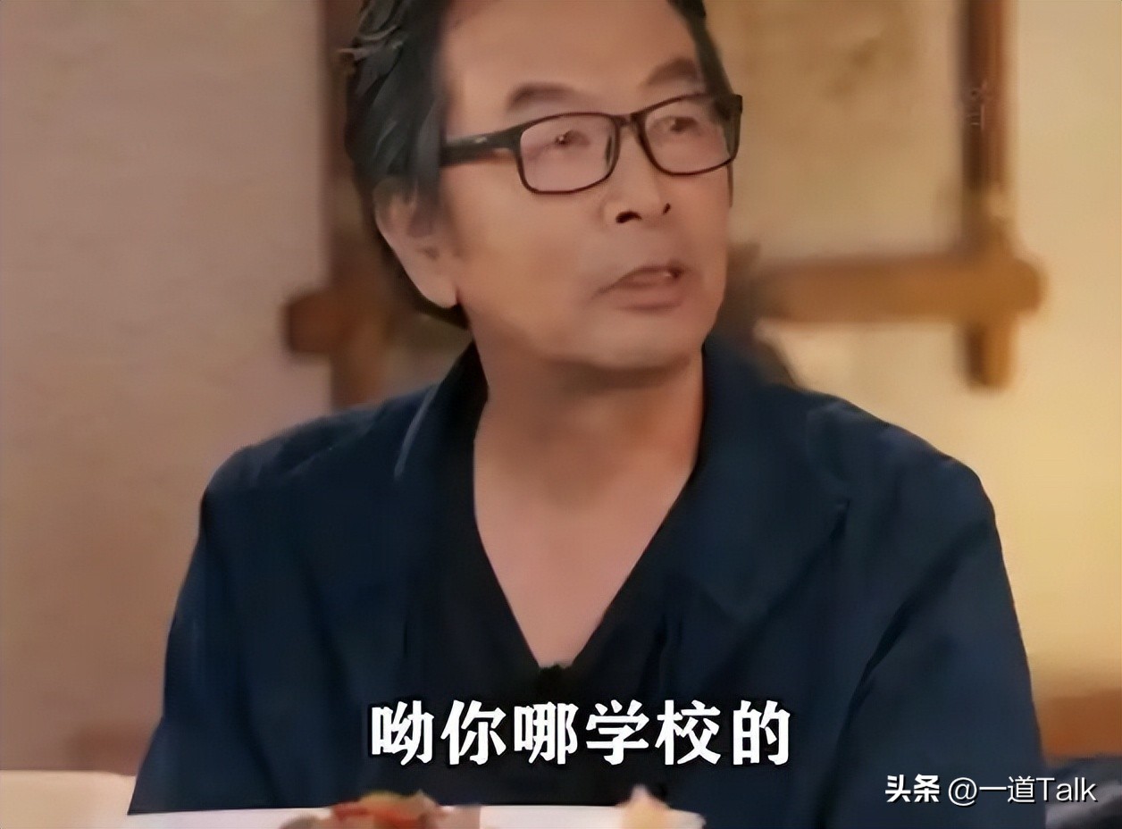 阅兵明星名单_德不配位流量明星_哪个明星爆不出来黑料,