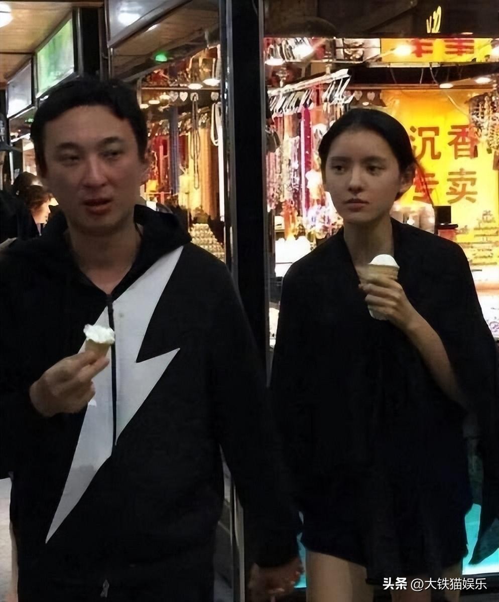 皮肤黑的女明星_离开滤镜显黑的女明星_女明星黑发